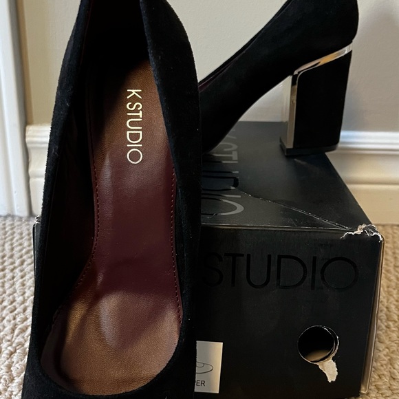 Globo K Studio Black Velet chunky heels Size 7 - Picture 7 of 7